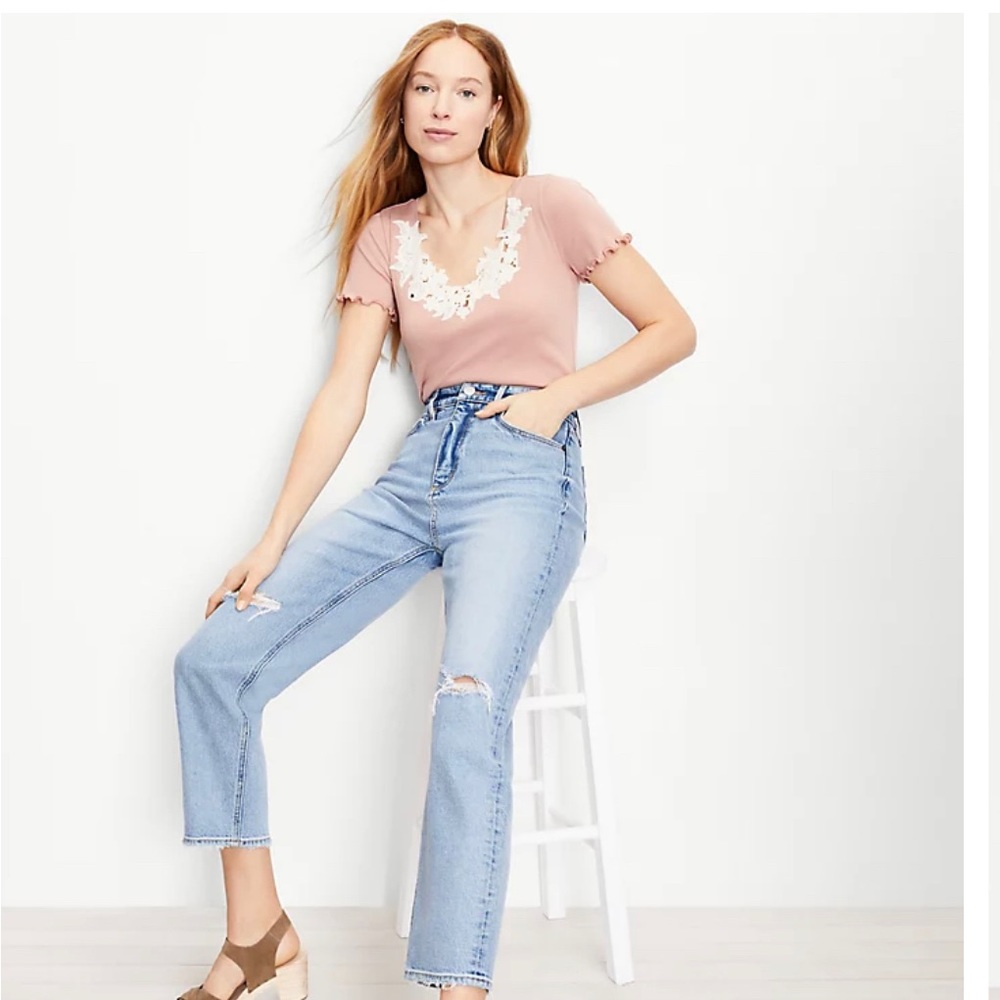 LOFT The 90s Straight Jean in Light Authentic Indigo Wash
